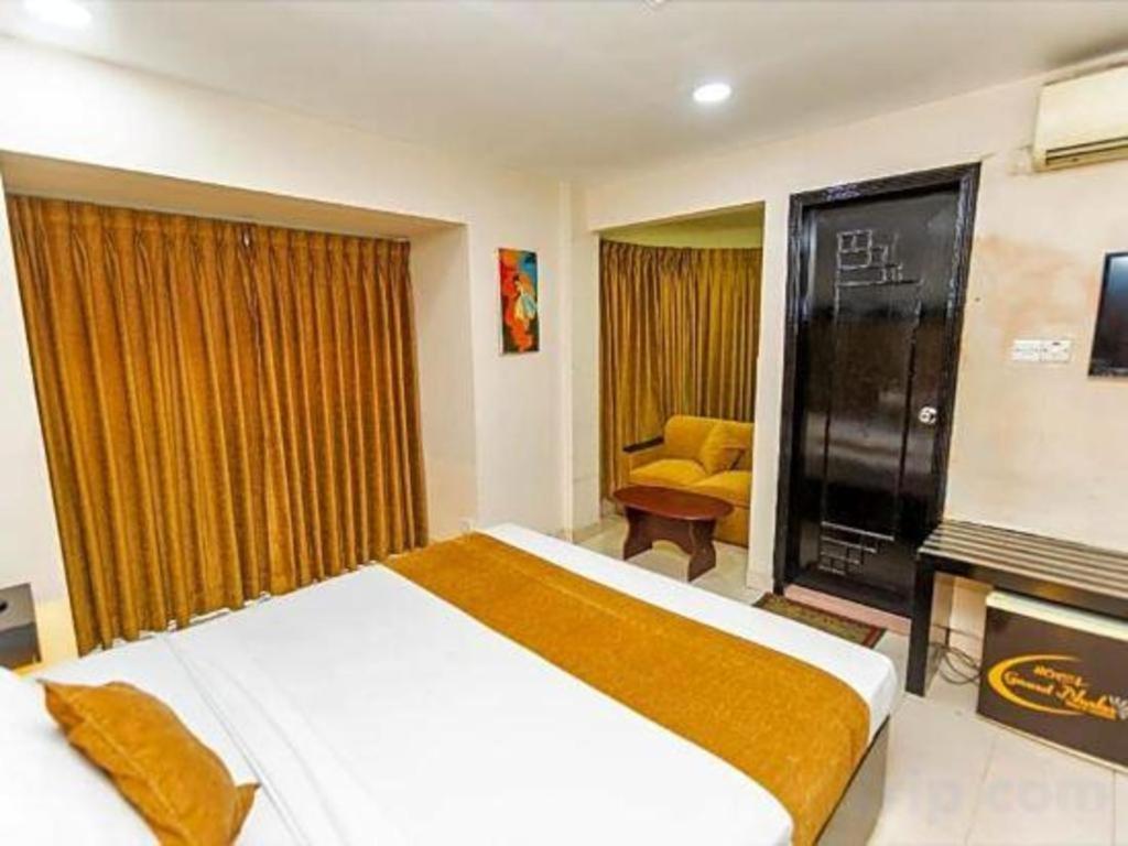 Grand Dhaka Hotel Luaran gambar