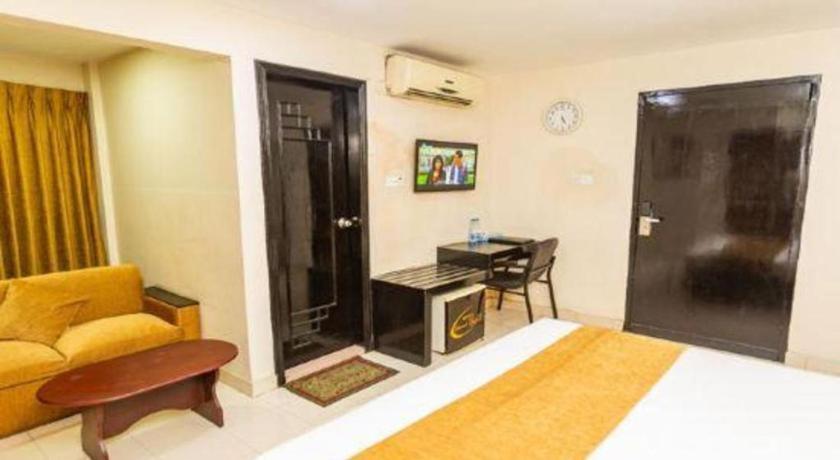 Grand Dhaka Hotel Luaran gambar