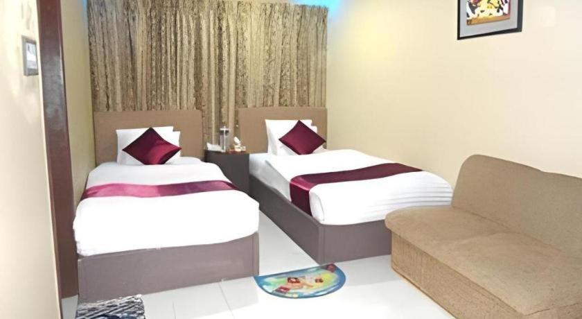 Grand Dhaka Hotel Luaran gambar